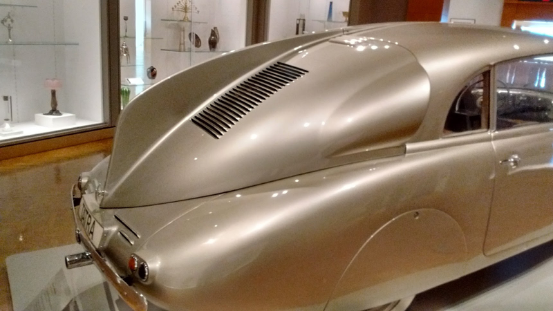 Illustration for article titled That Belongs in a Museum! - Tatra T87